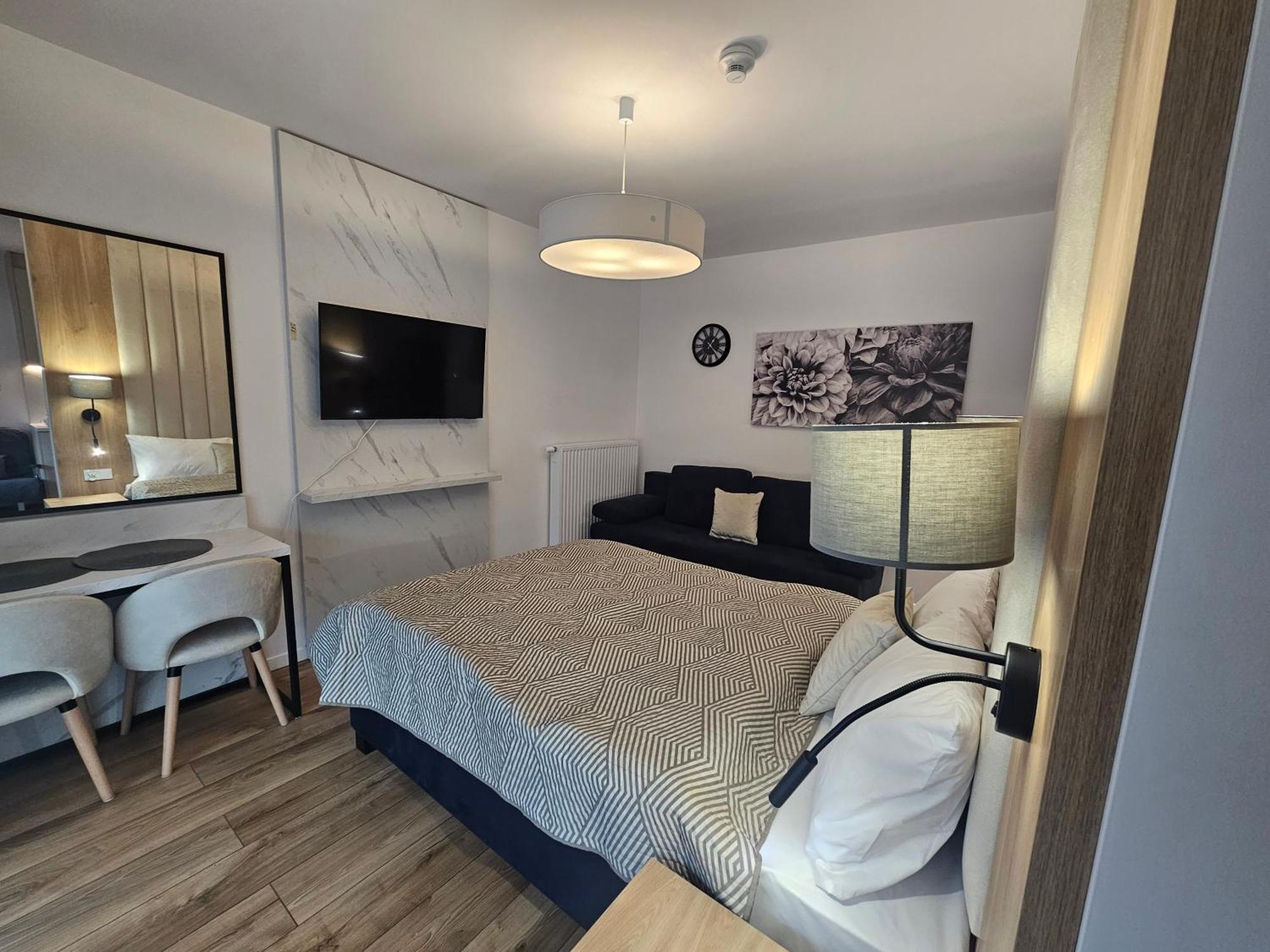 City Sense New Apartments - Main Station And City Center 弗罗茨瓦夫 外观 照片